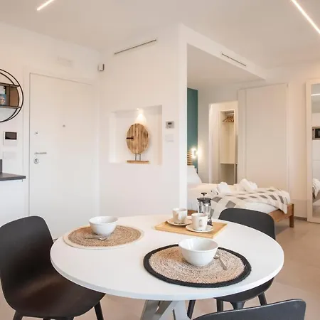 Gentile 46 Blu Luxury Flat Apartment Bari Exterior photo